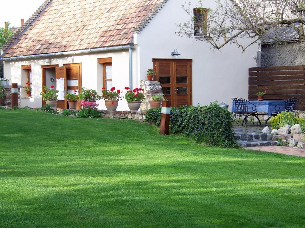 Kali Art Inn Köveskál Exterior foto